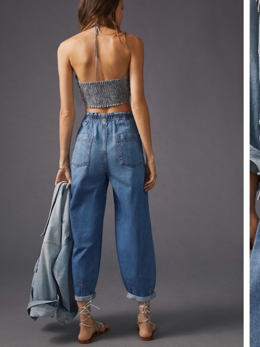 Pilcro Pleated Boyfriend Jeans in Washed Blue - Picture 3 of 9